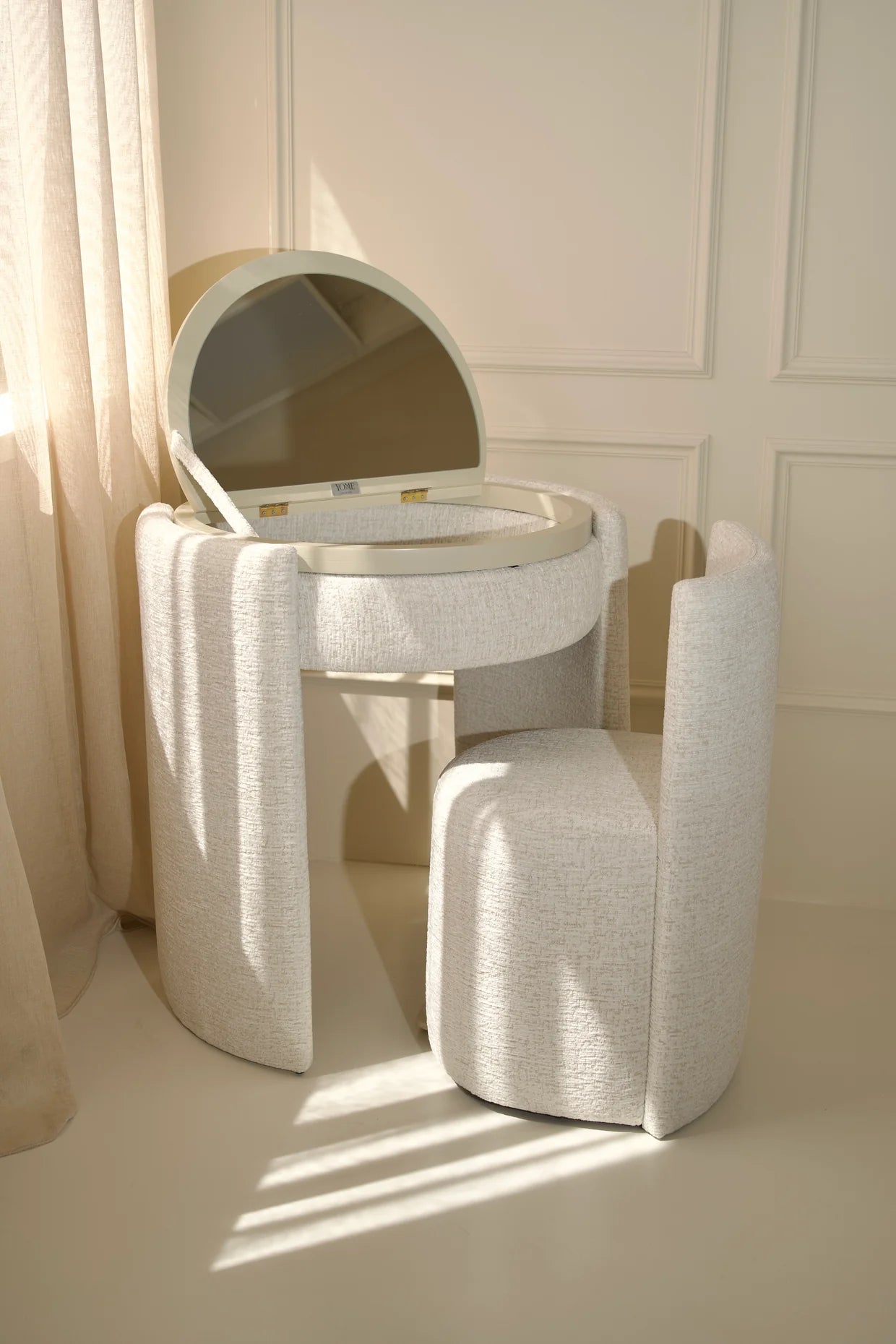 Coiffeuse ronde de luxe | Blanc cassé
